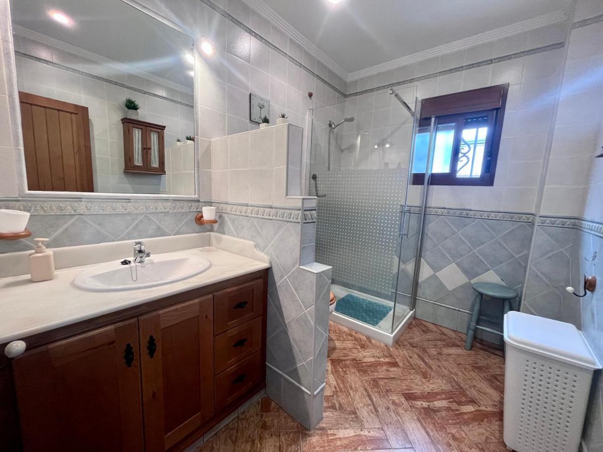 Ferienwohnung Casa Loli - Solo Familias Y Parejas Conil De La Frontera Exterior foto